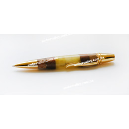 Ручка из янтаря P005
